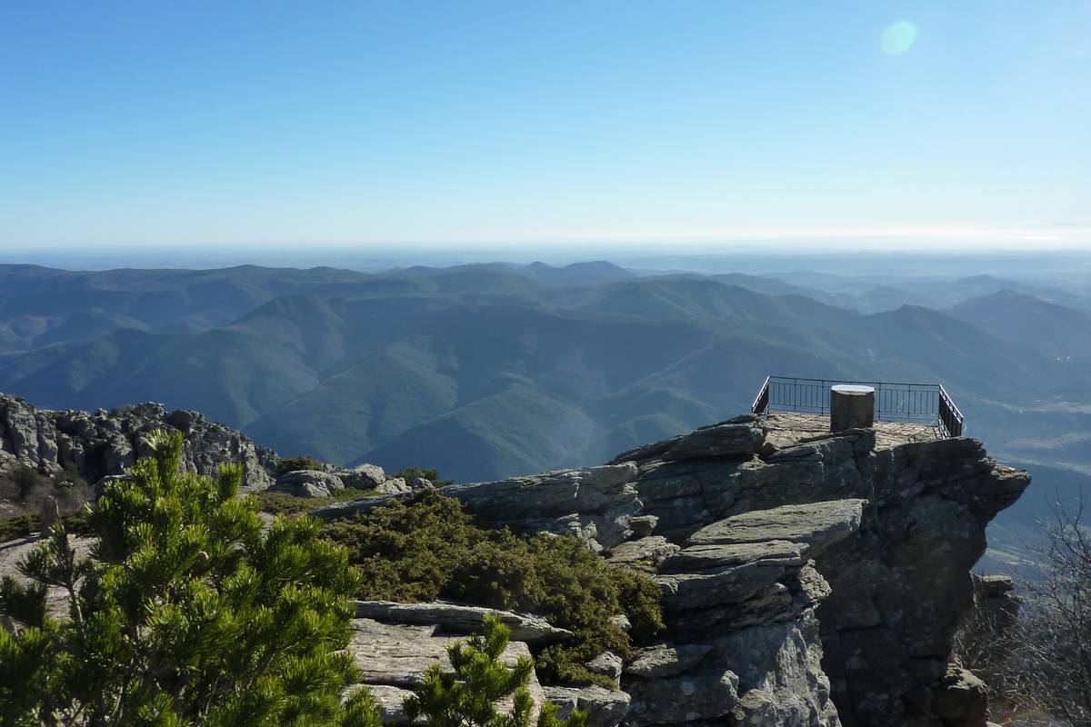 Apéritif convivial dans le Caroux